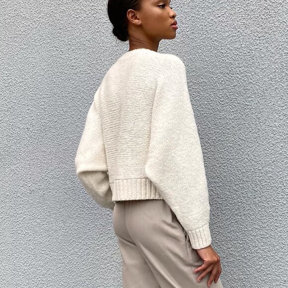 THE GROUP BABATON | Aritzia Day Off alapaca sweater | XS - Picture 2 of 4